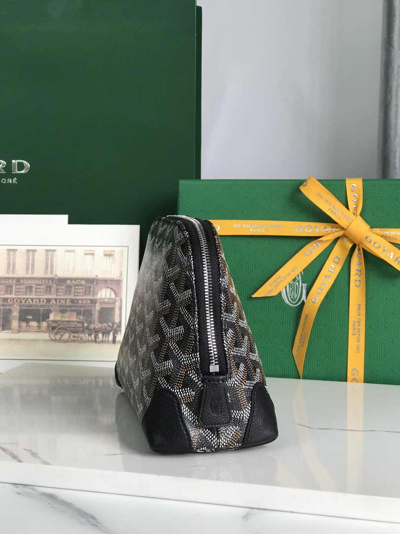 Goyard Vendôme Cosmetic Pouch Goyardine Canvas Black