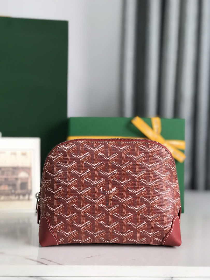 Goyard Vendôme Cosmetic Pouch Goyardine Canvas Red