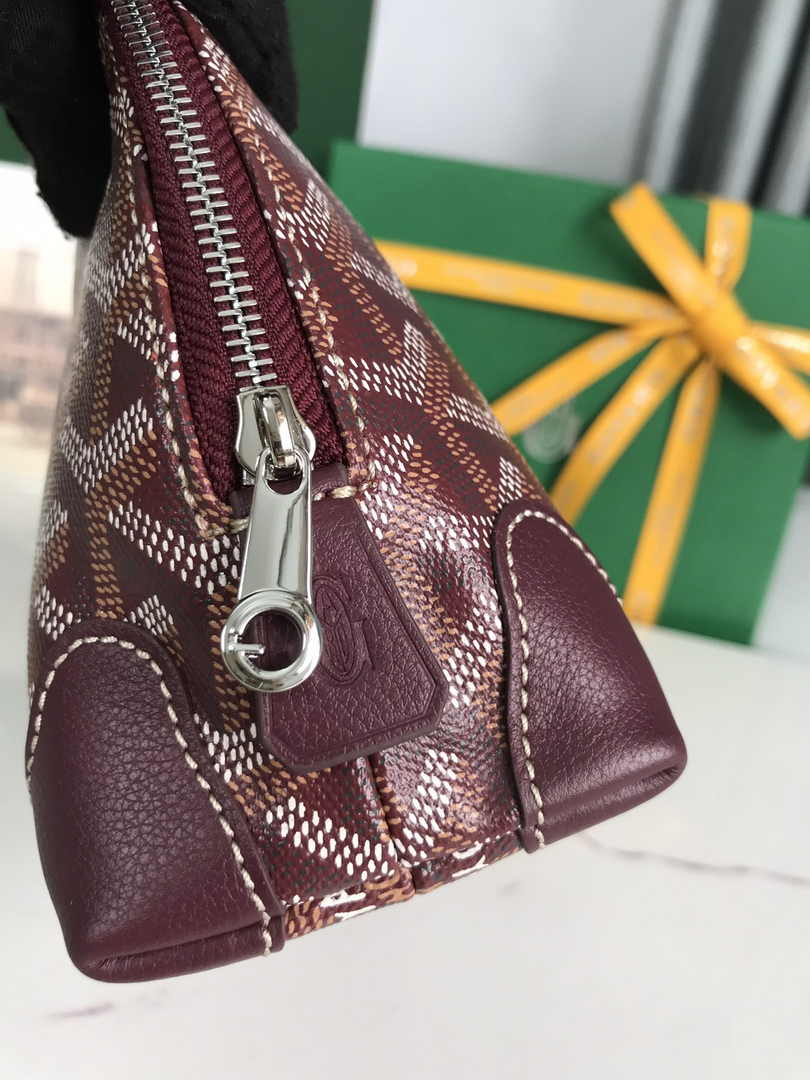 Goyard Vendôme Cosmetic Pouch Goyardine Canvas Wine Red
