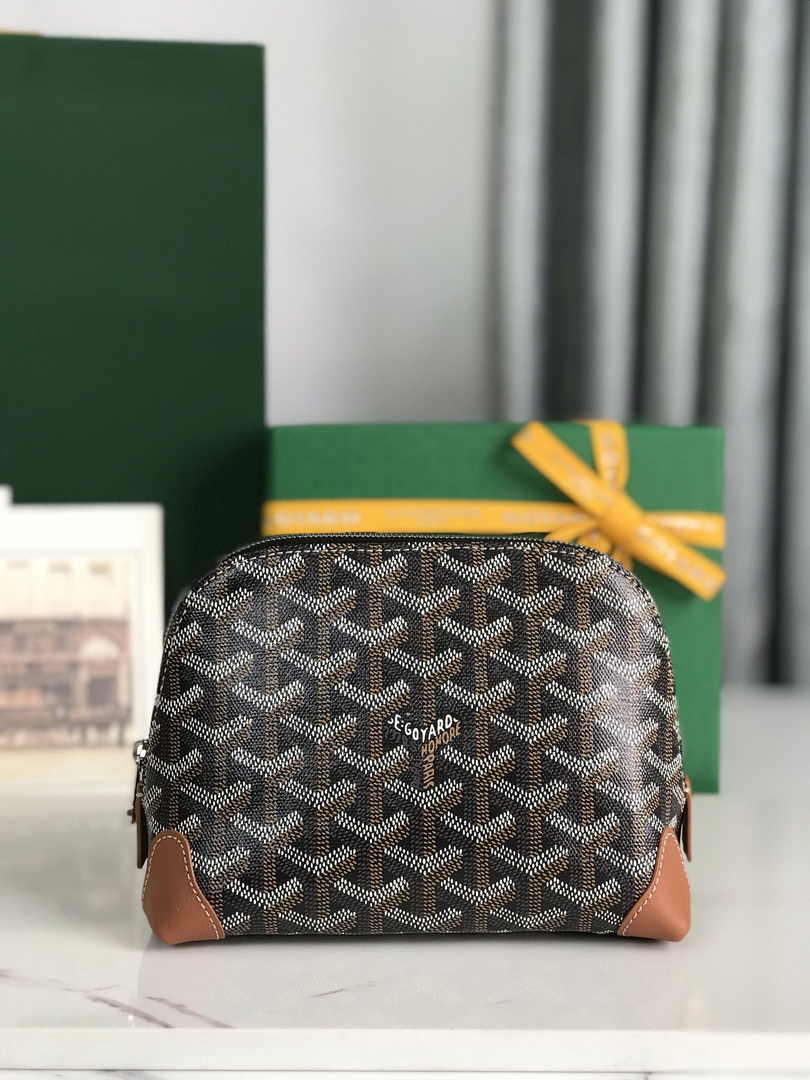 Goyard Vendôme Cosmetic Pouch Goyardine Canvas Brown