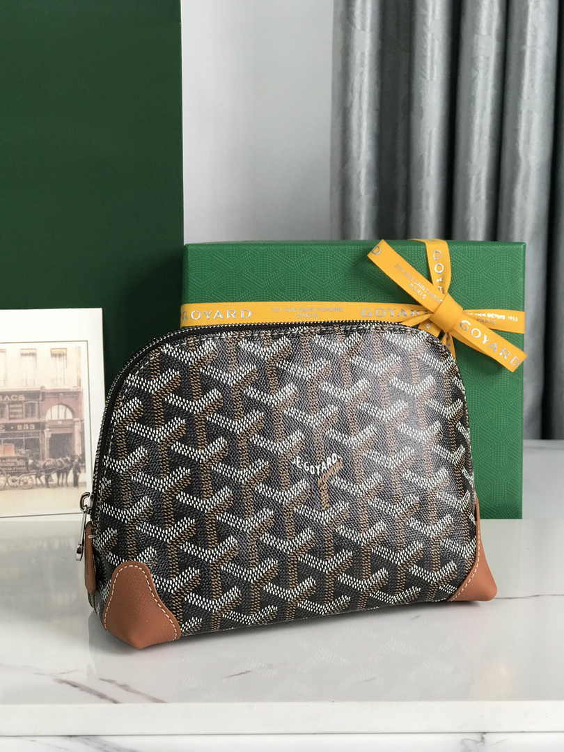 Goyard Vendôme Cosmetic Pouch Goyardine Canvas Brown