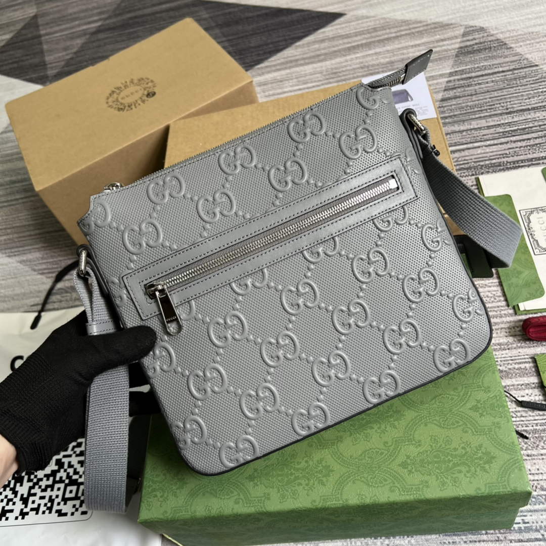 Gucci ‎406410 GG embossed messenger bag gray