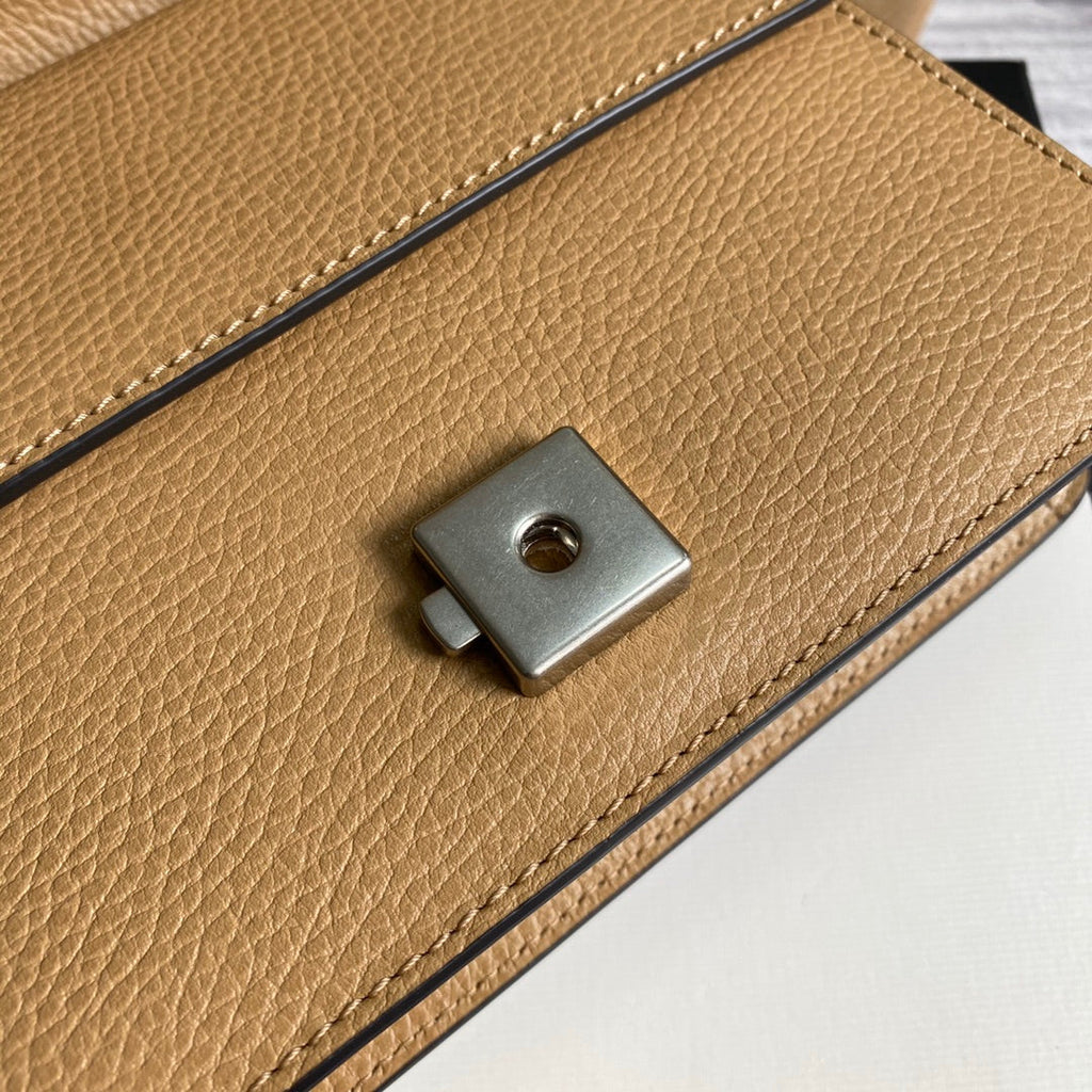 Gucci ‎‎421970 Dionysus leather mini bag apricot leather