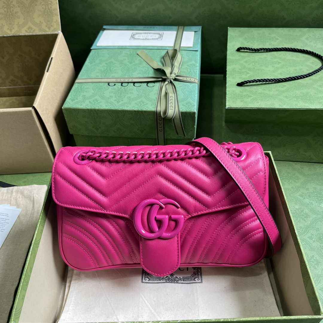 Gucci 443497 GG Marmont small matelassé shoulder bag Plum