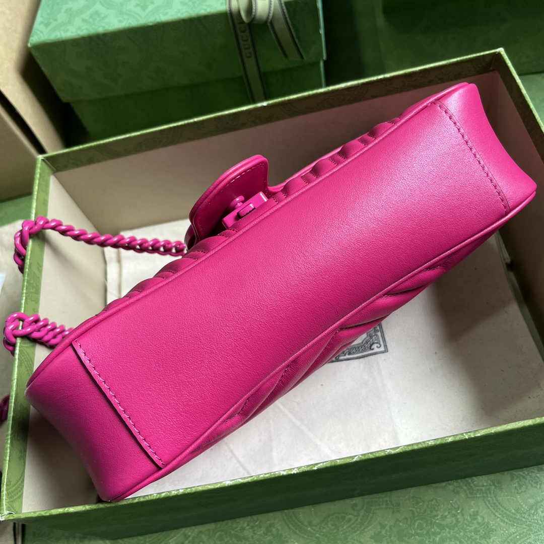 Gucci 443497 GG Marmont small matelassé shoulder bag Plum