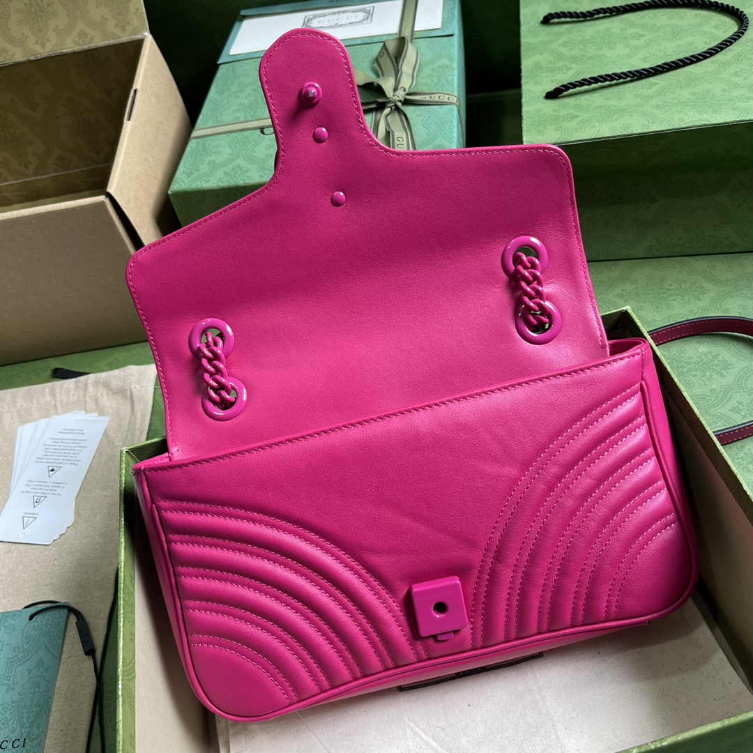 Gucci 443497 GG Marmont small matelassé shoulder bag Plum