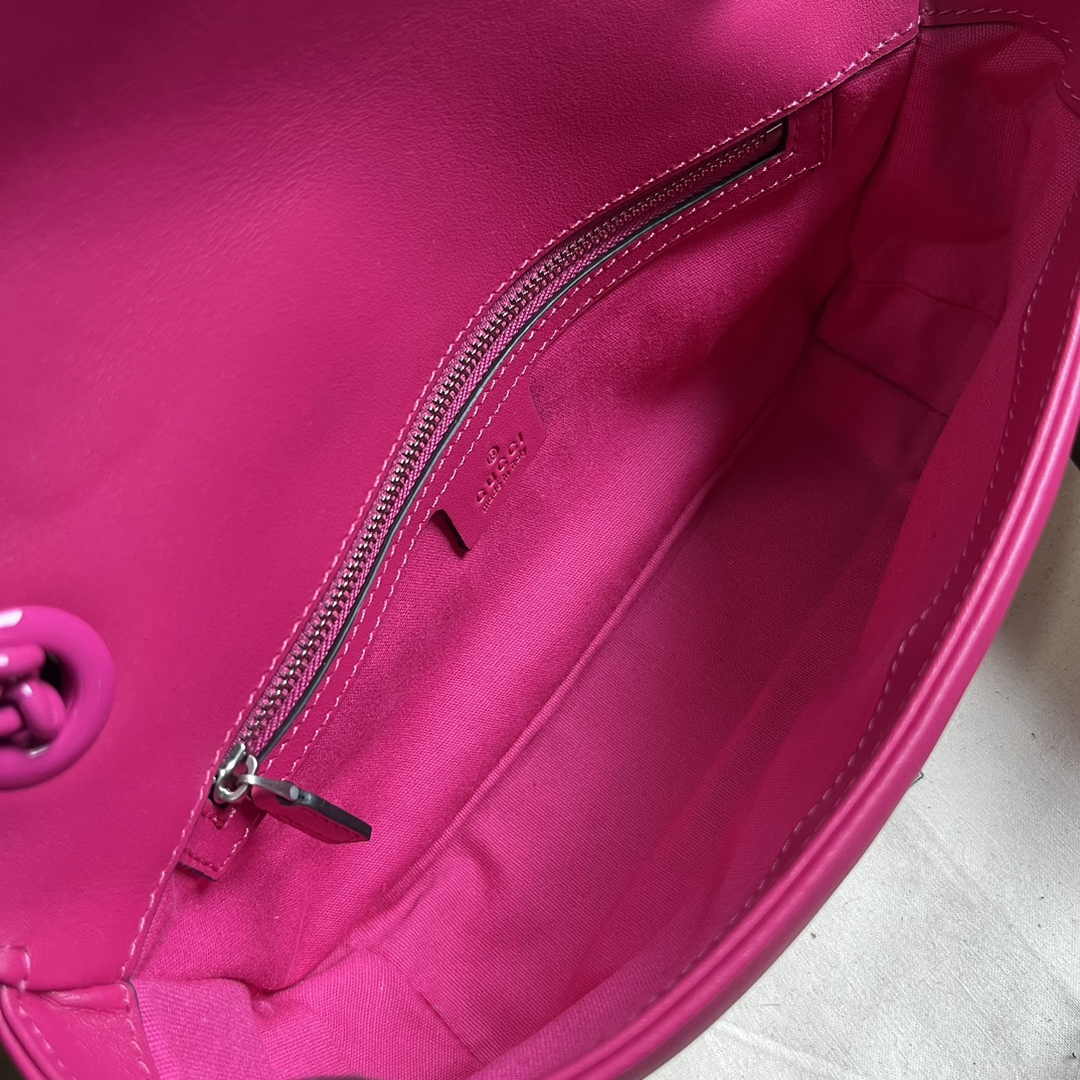 Gucci 443497 GG Marmont small matelassé shoulder bag Plum