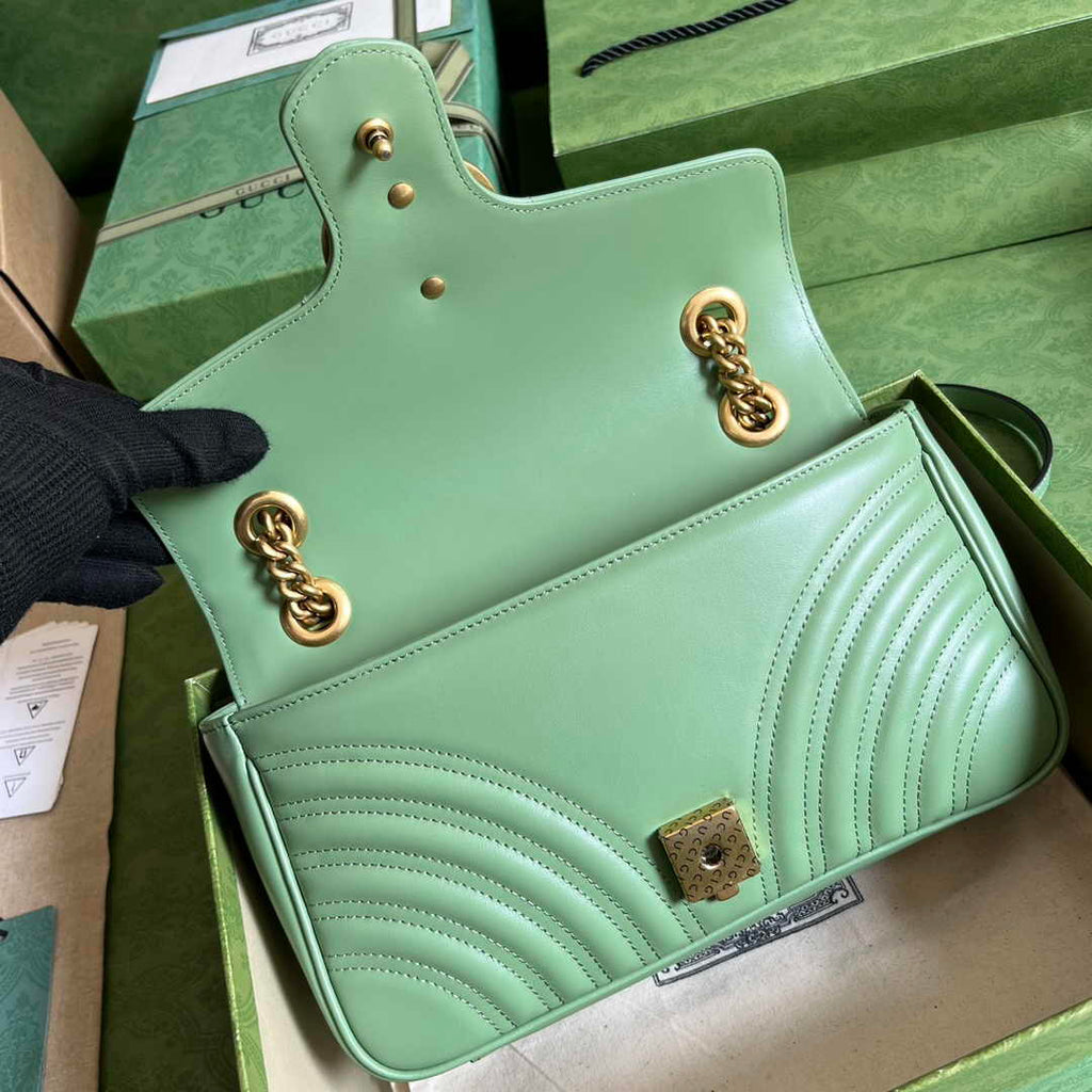 Gucci 443497 GG Marmont small matelassé shoulder bag Light Green