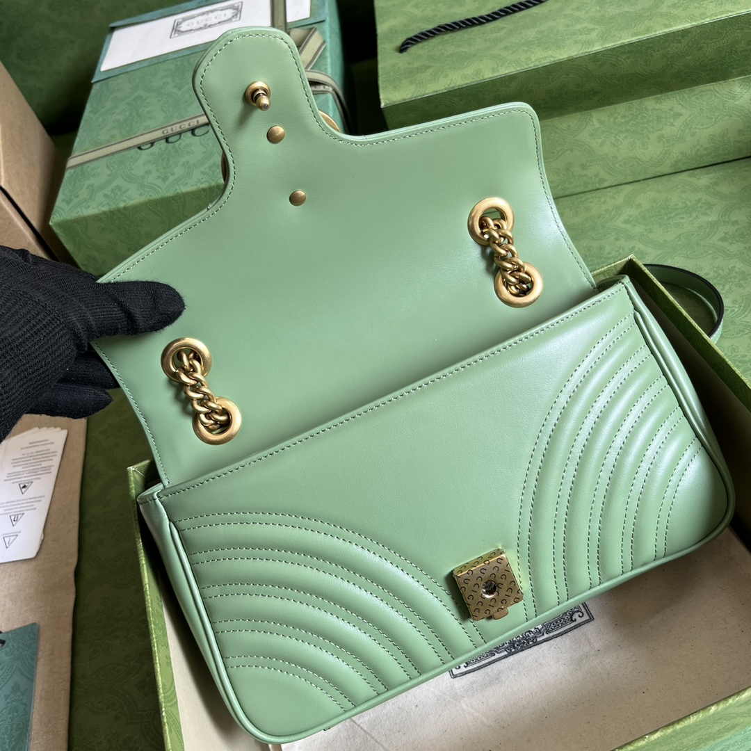 Gucci 443497 GG Marmont small matelassé shoulder bag Light Green