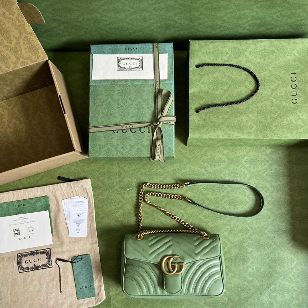 Gucci 443497 GG Marmont small matelassé shoulder bag Light Green