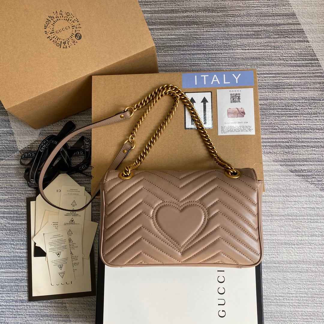 Gucci 443497 GG Marmont small matelassé shoulder bag Light Pink