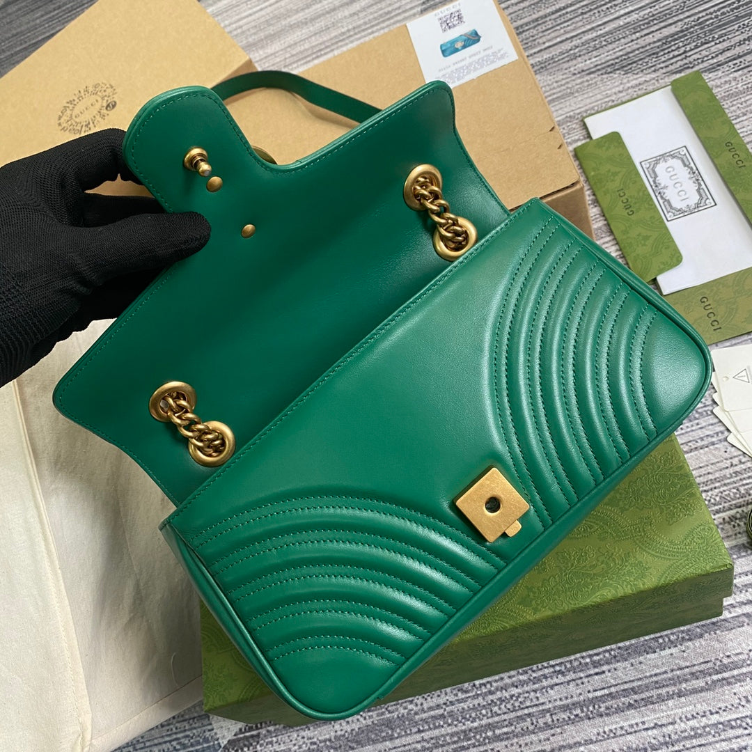 Gucci 443497 GG Marmont small matelassé shoulder bag Green