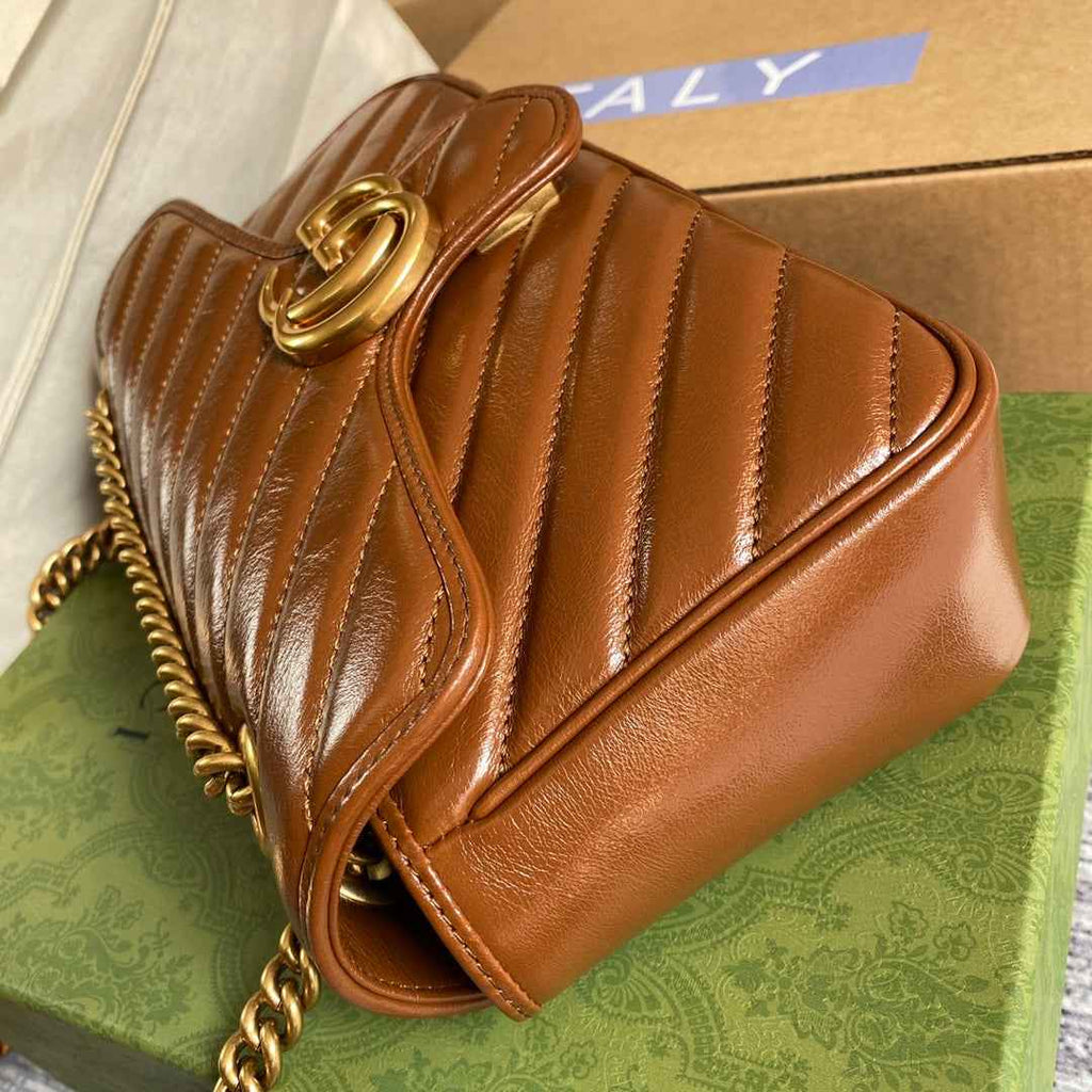 Gucci 443497 GG Marmont small matelassé shoulder bag Brown