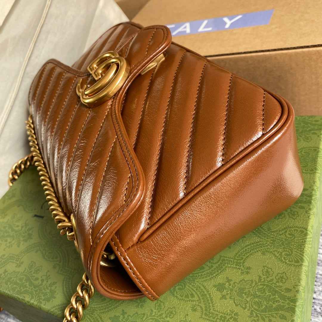Gucci 443497 GG Marmont small matelassé shoulder bag Brown