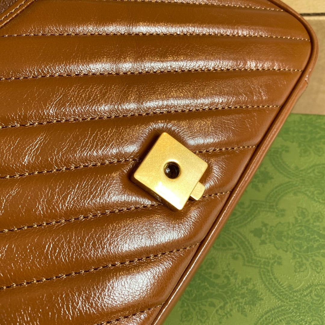 Gucci 443497 GG Marmont small matelassé shoulder bag Brown
