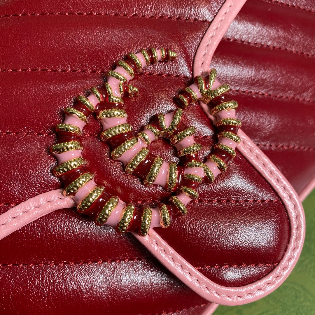 Gucci 443497 GG Marmont small shoulder bag Red