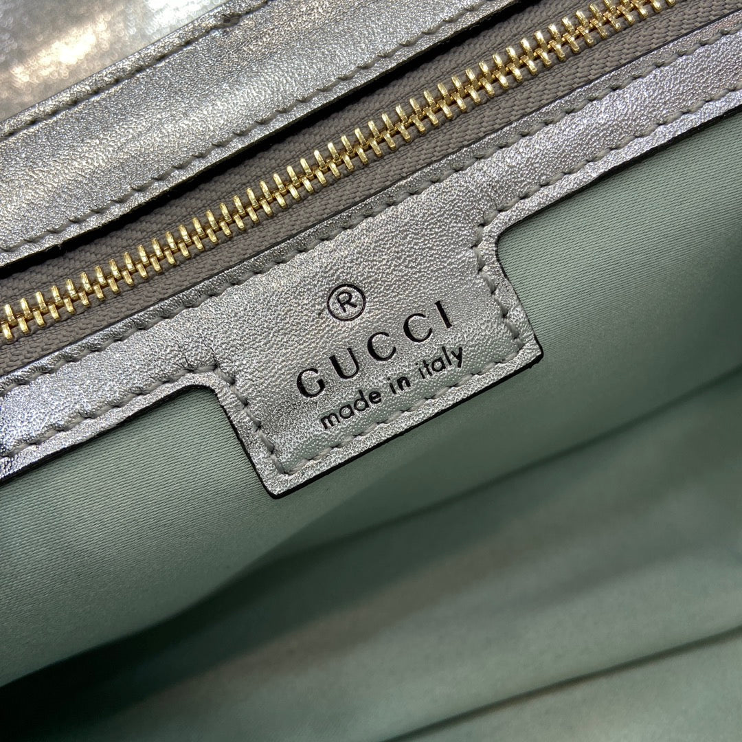 Gucci GG Marmont Small Shoulder Bag 443497 Green Leather