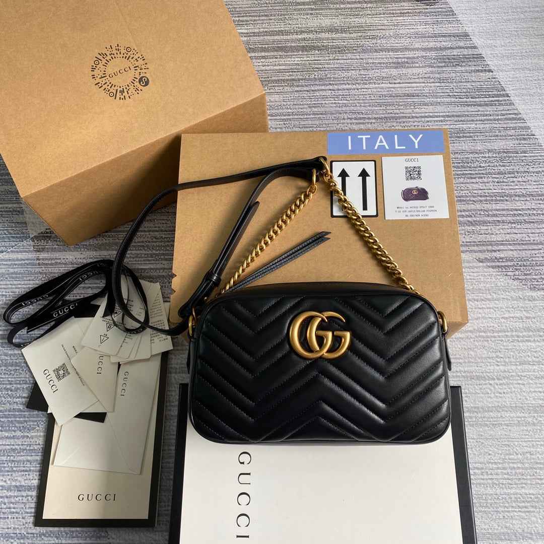 Gucci ‎447632 GG Marmont small matelassé shoulder bag Black
