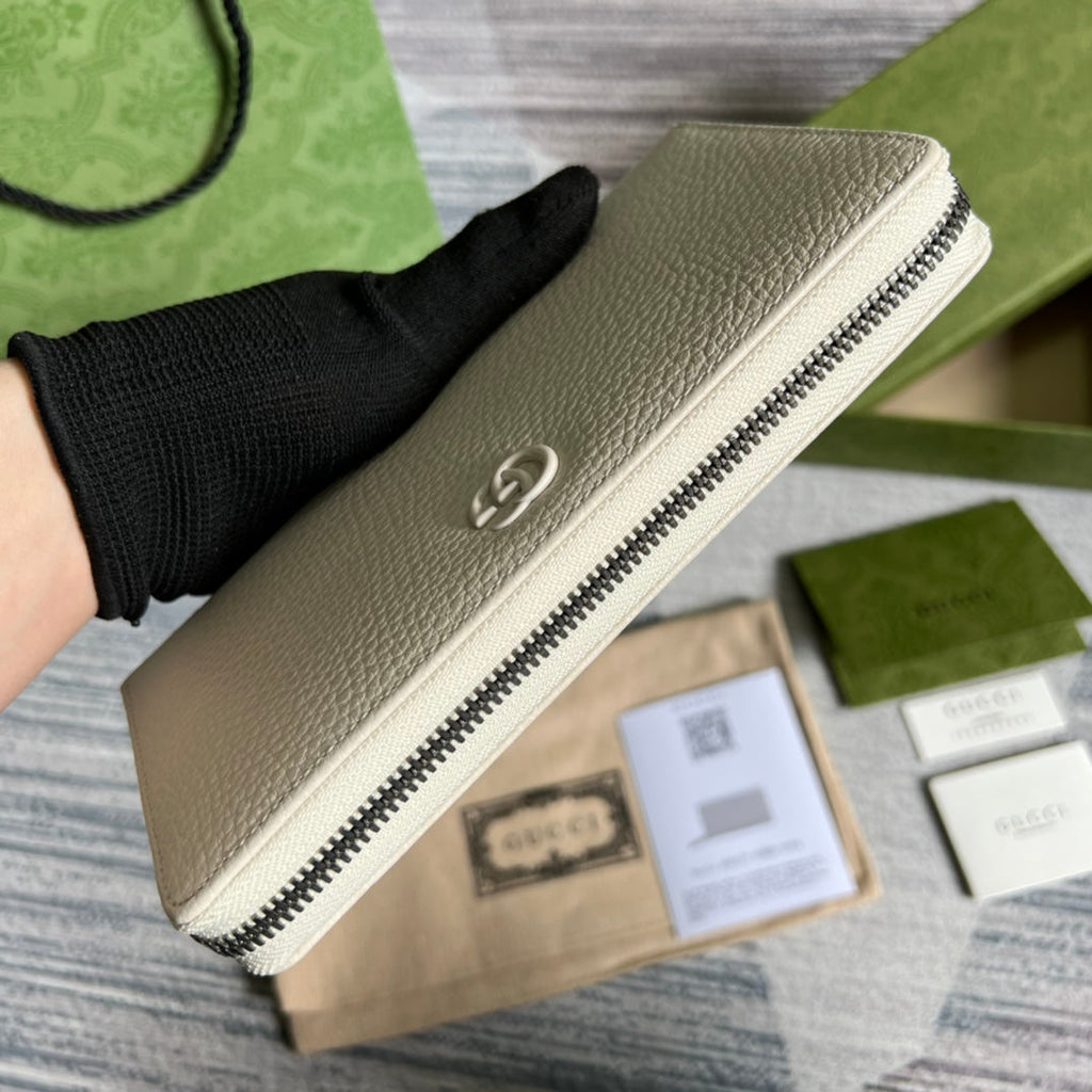Gucci ‎‎456117 GG Marmont zip around wallet Beige leather