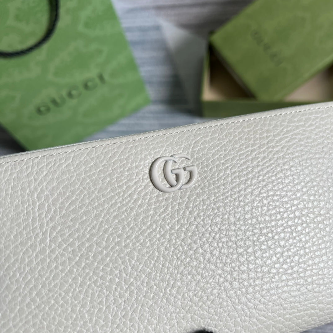 Gucci ‎‎456117 GG Marmont zip around wallet Beige leather