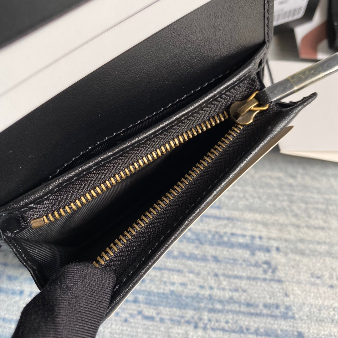 Gucci ‎466492 GG Marmont card case wallet in Black