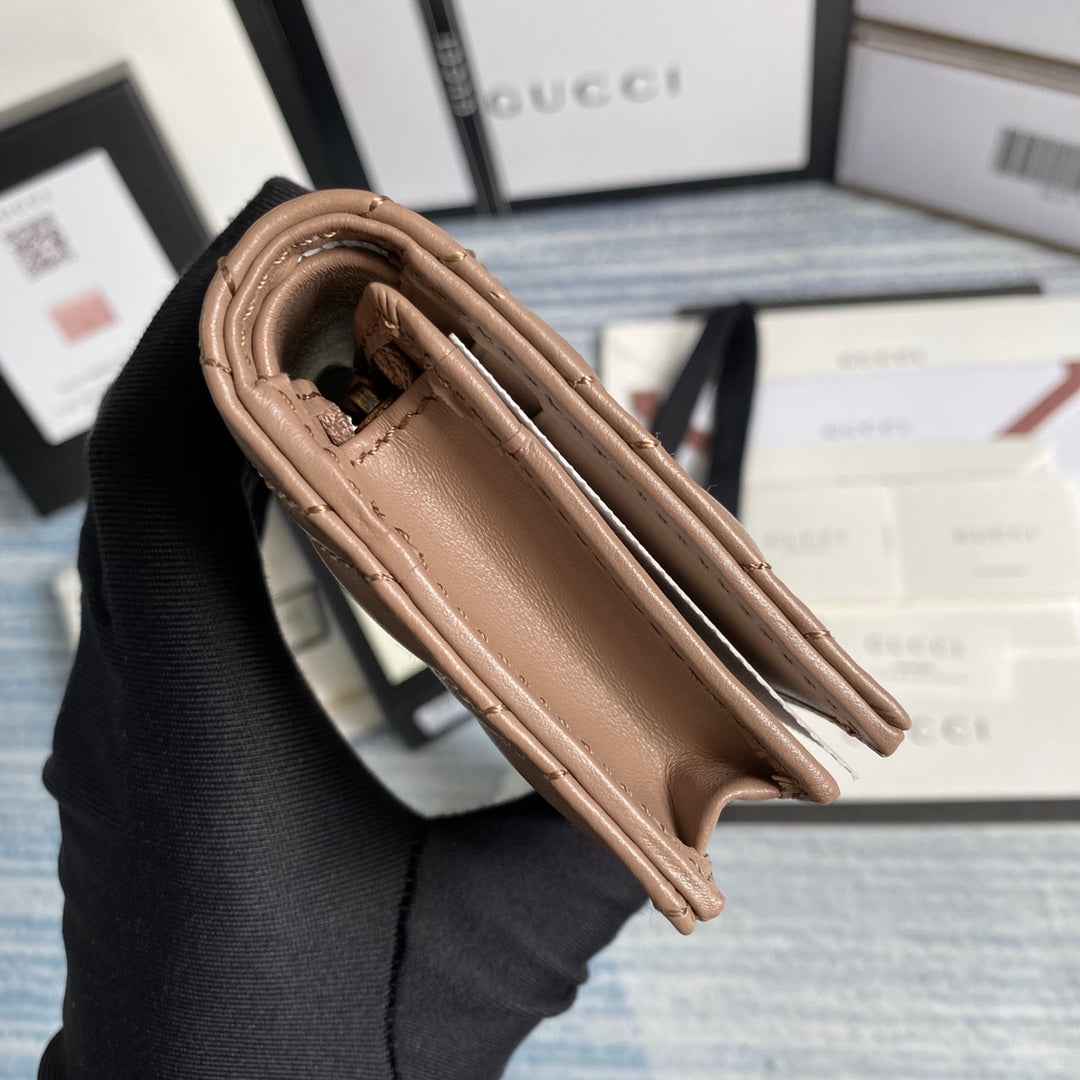 Gucci ‎466492 GG Marmont card case wallet in Light Pink