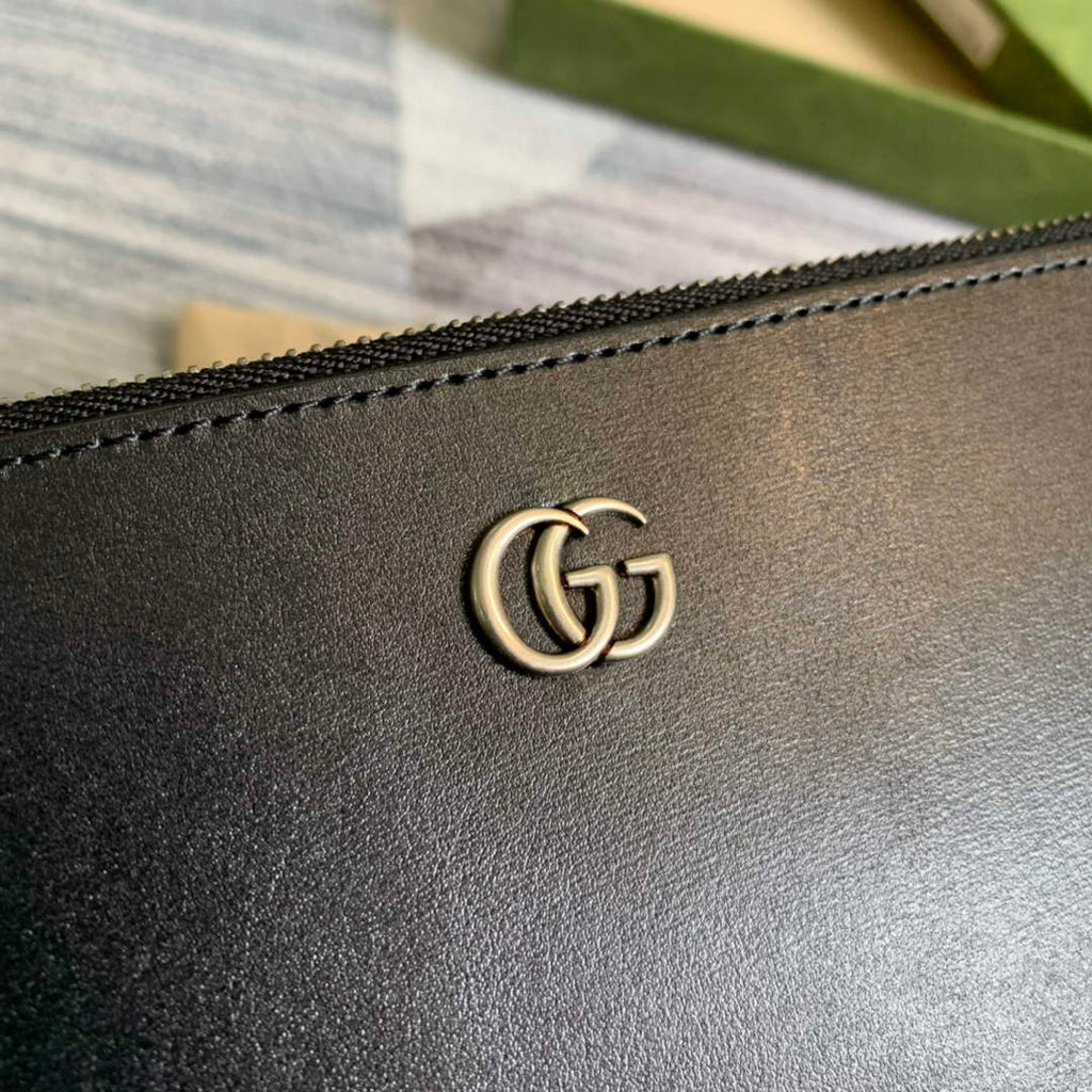 Gucci ‎475317 GG Marmont leather pouch black leather silver