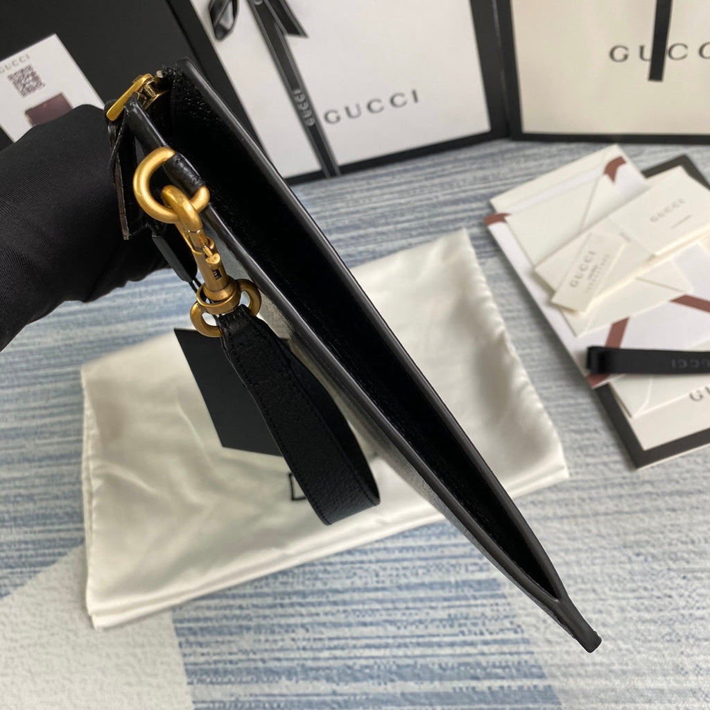 Gucci ‎475317 GG Marmont leather pouch black leather gold