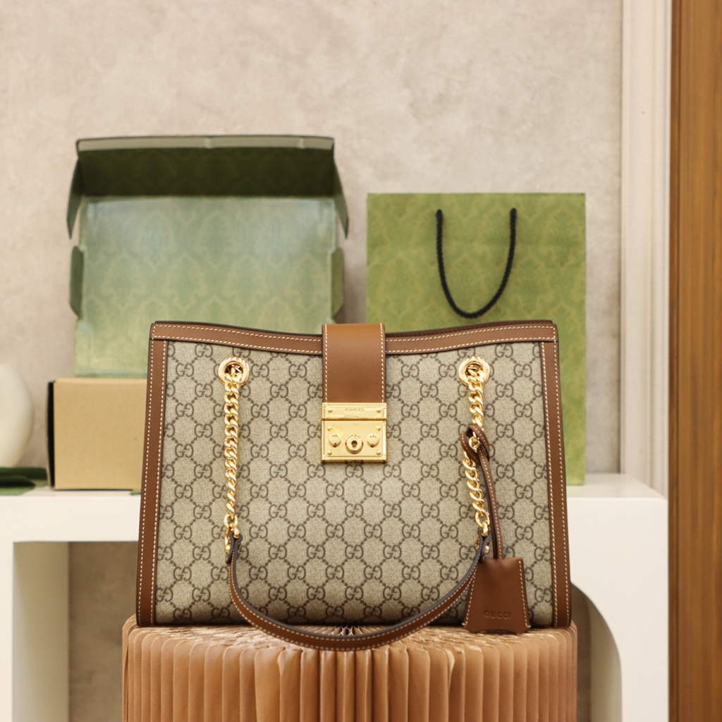 Gucci ‎479197 Padlock medium GG shoulder bag brown leather