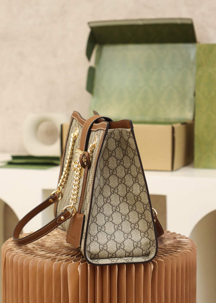 Gucci ‎479197 Padlock medium GG shoulder bag brown leather