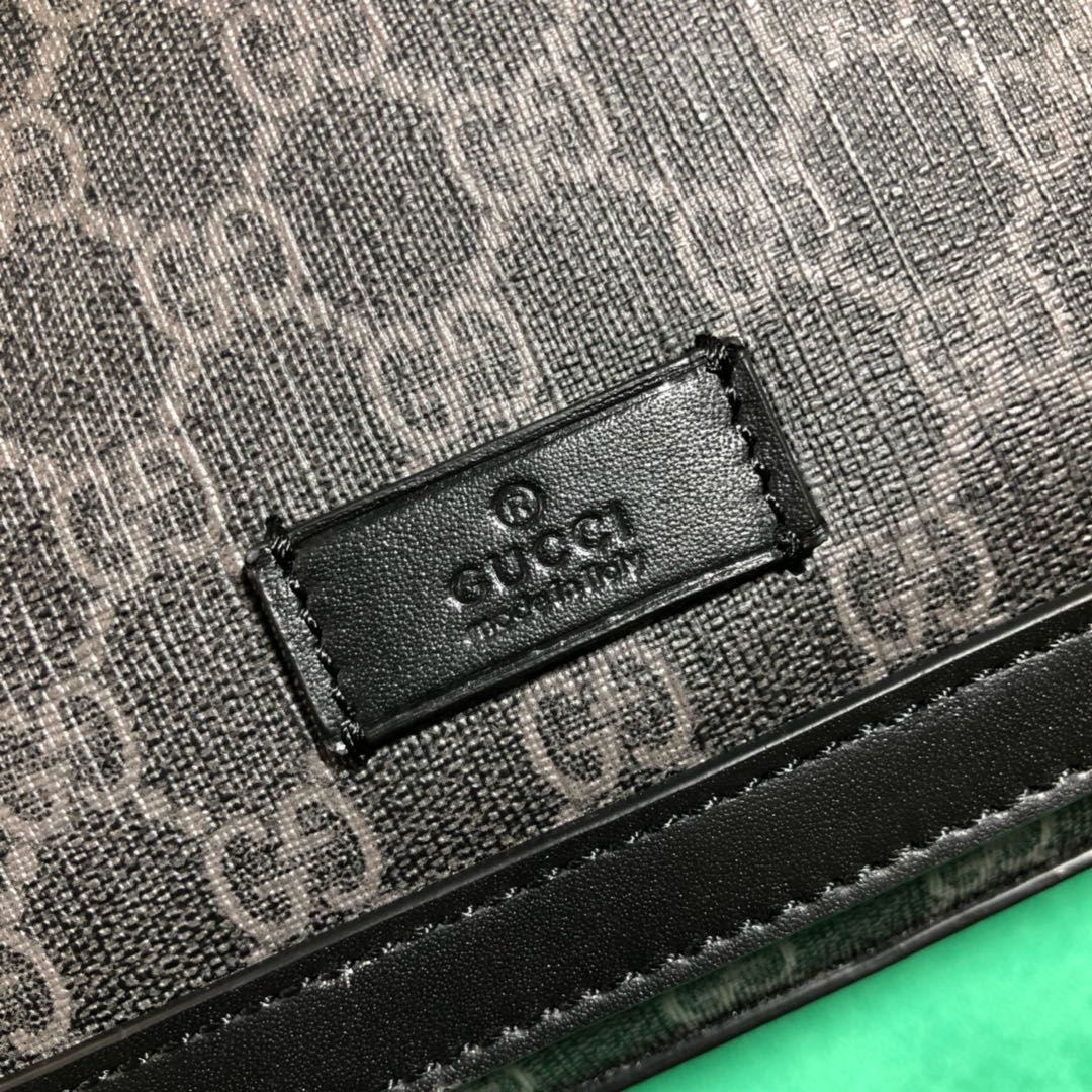 Gucci 495909 GG Supreme diaper bag black leather