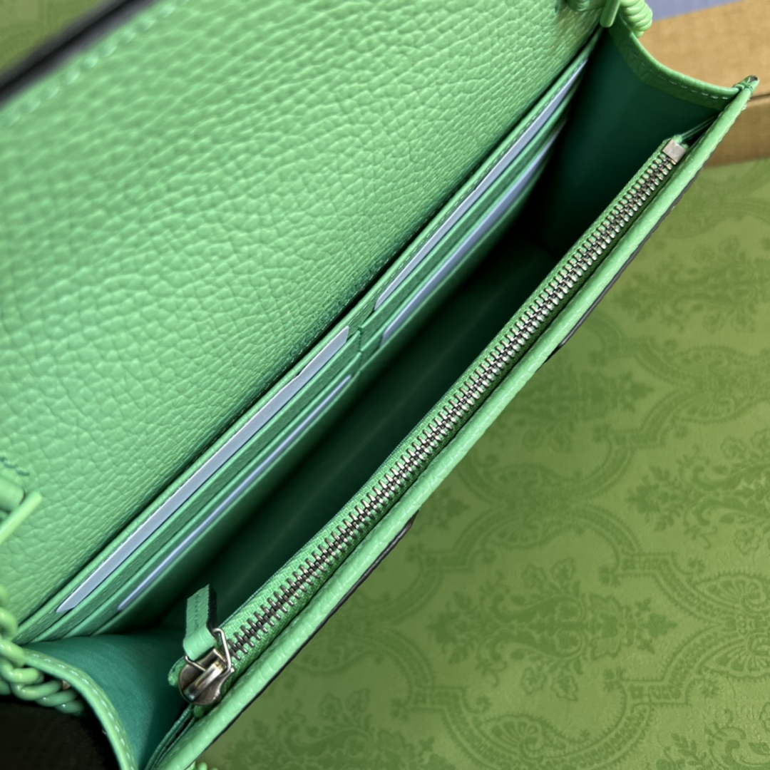 Gucci ‎497985 GG Marmont mini chain bag Green leather