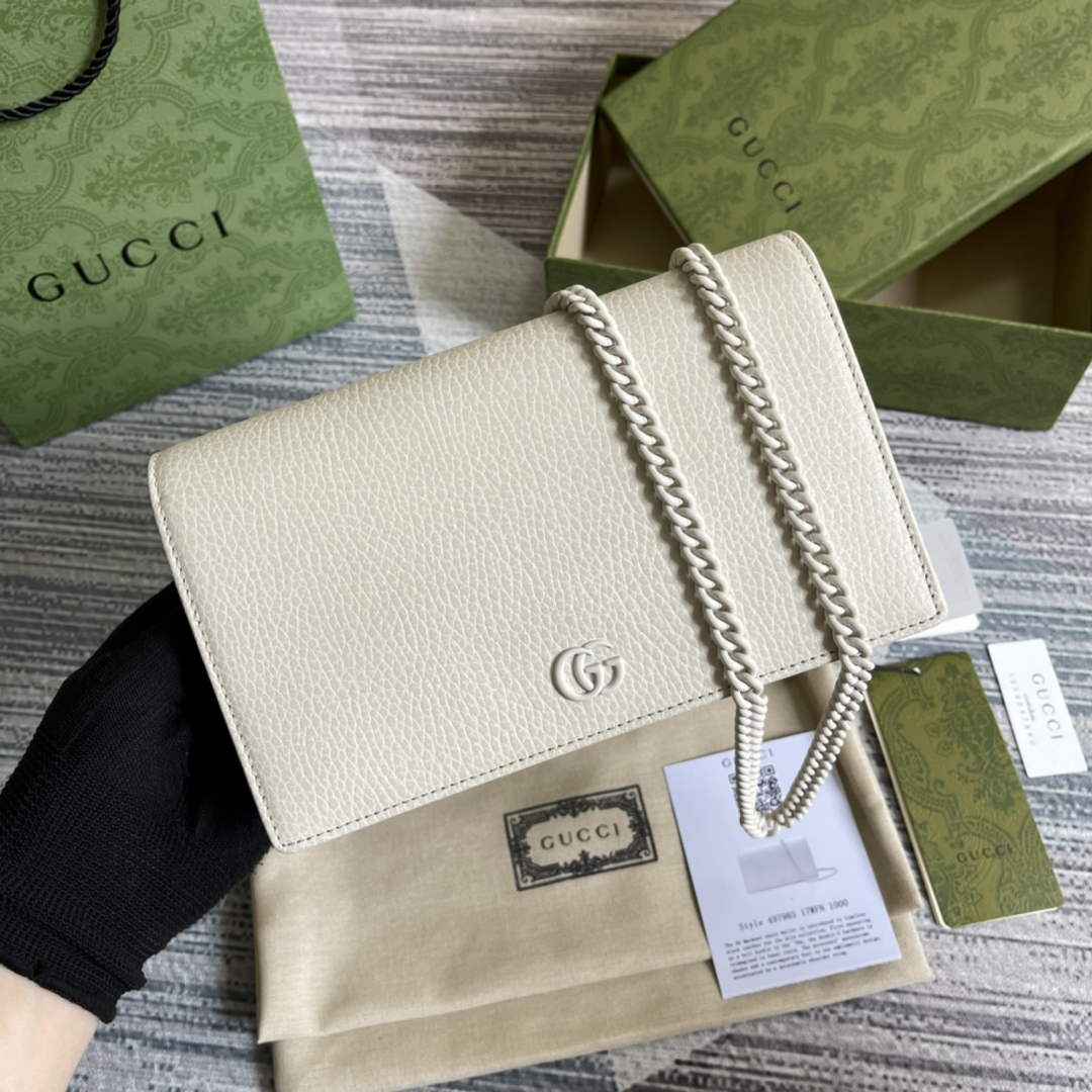 Gucci ‎497985 GG Marmont mini chain bag Beige leather