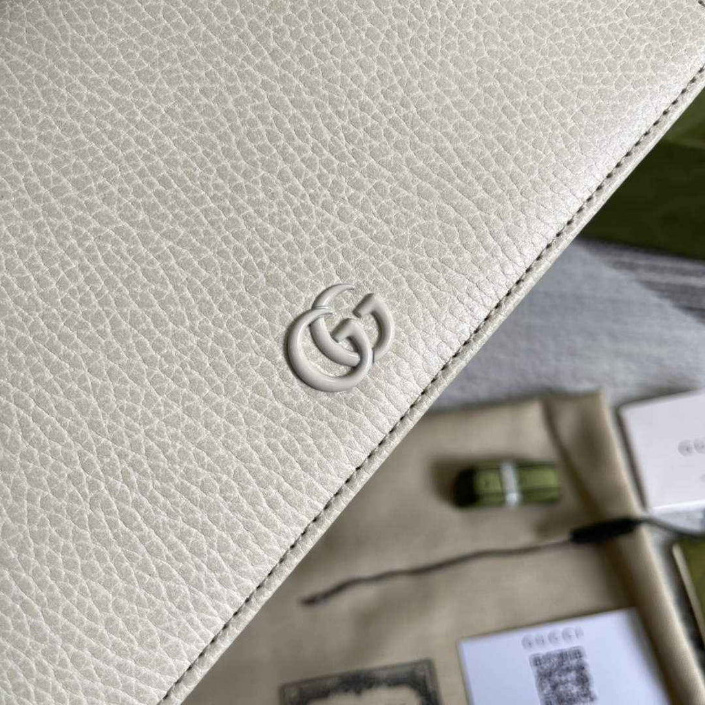 Gucci ‎497985 GG Marmont mini chain bag Beige leather
