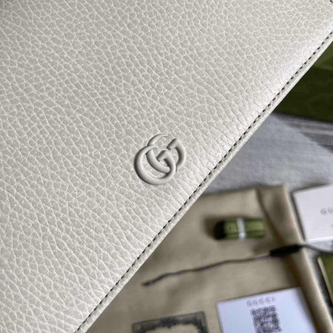 Gucci ‎497985 GG Marmont mini chain bag Beige leather