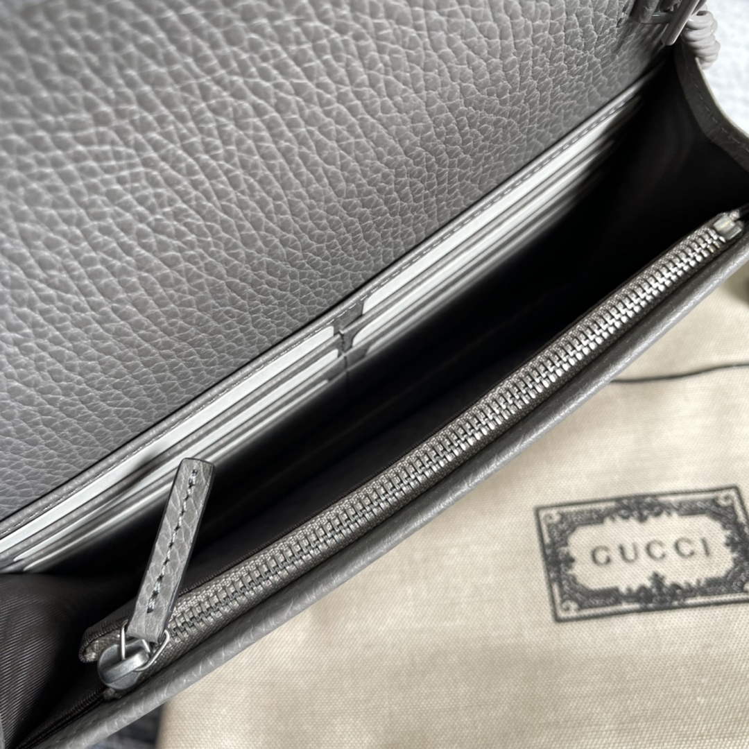 Gucci ‎497985 GG Marmont mini chain bag Gray leather