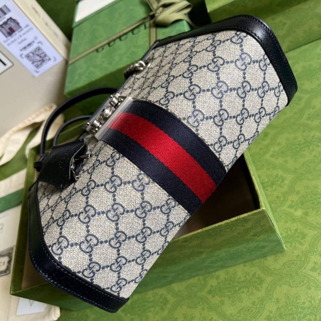Gucci 498156 Padlock small GG shoulder bag Blue leather
