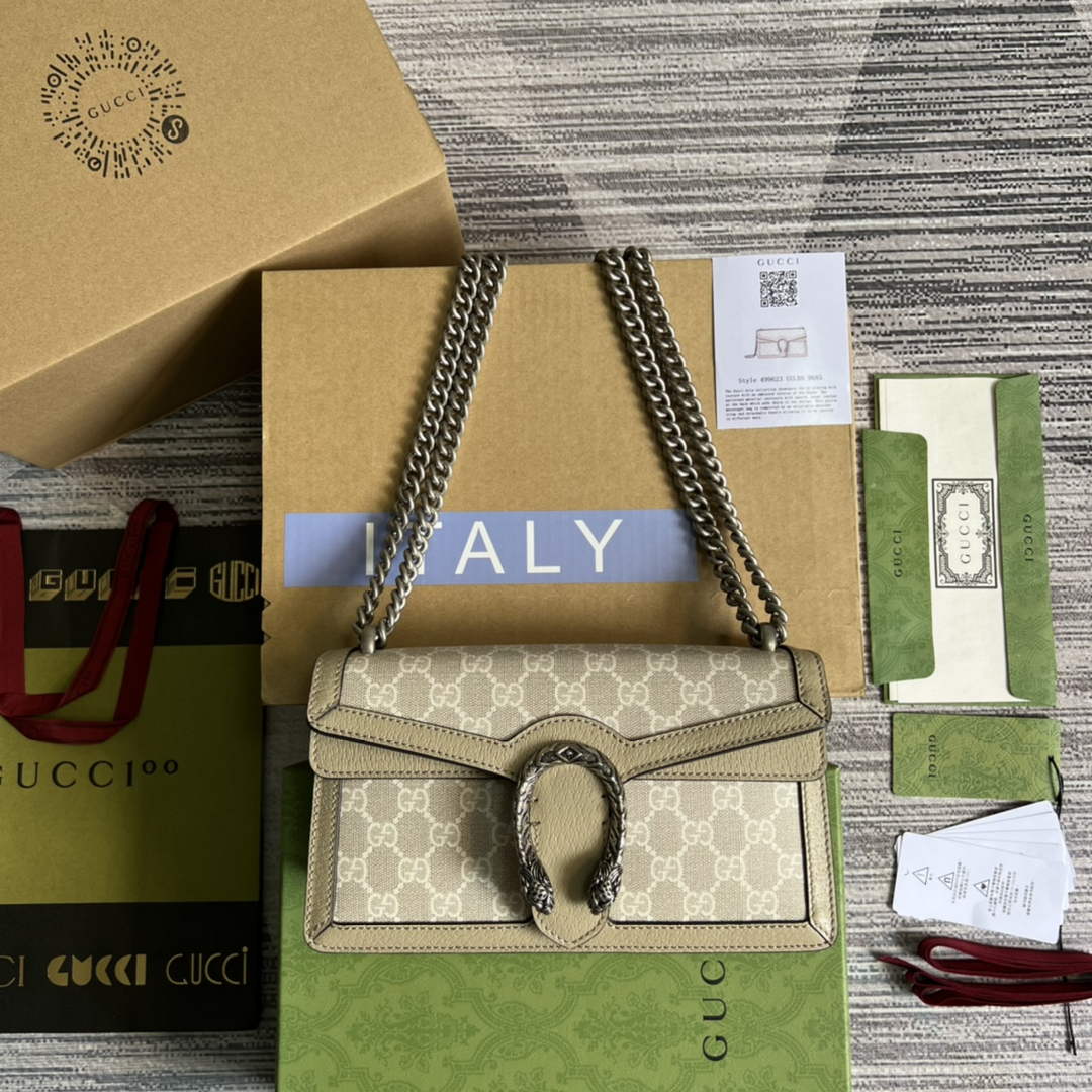 Gucci 499623 Dionysus GG small shoulder bag Beige and white GG Supreme