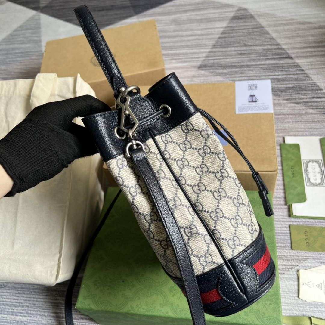 Gucci ‎‎‎550621 Ophidia small GG bucket bag blue