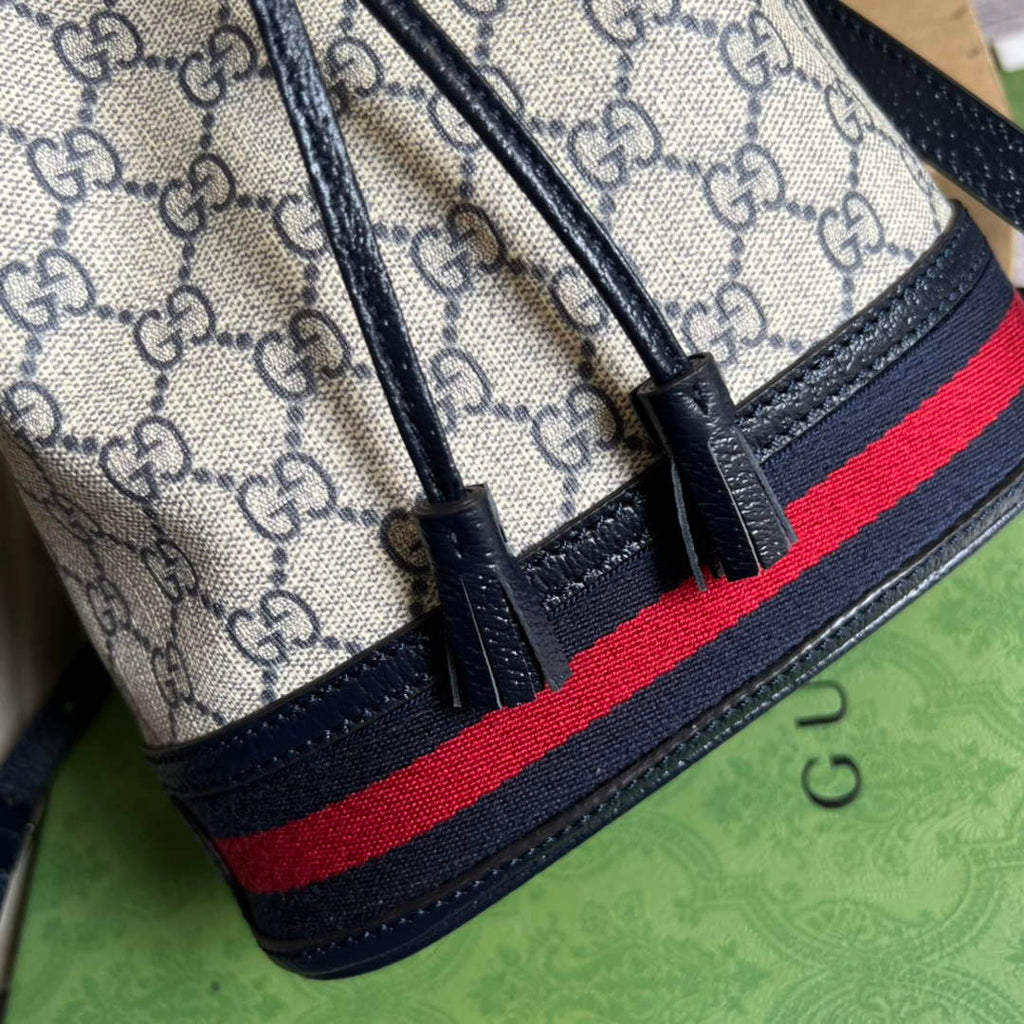 Gucci ‎‎‎550621 Ophidia small GG bucket bag blue