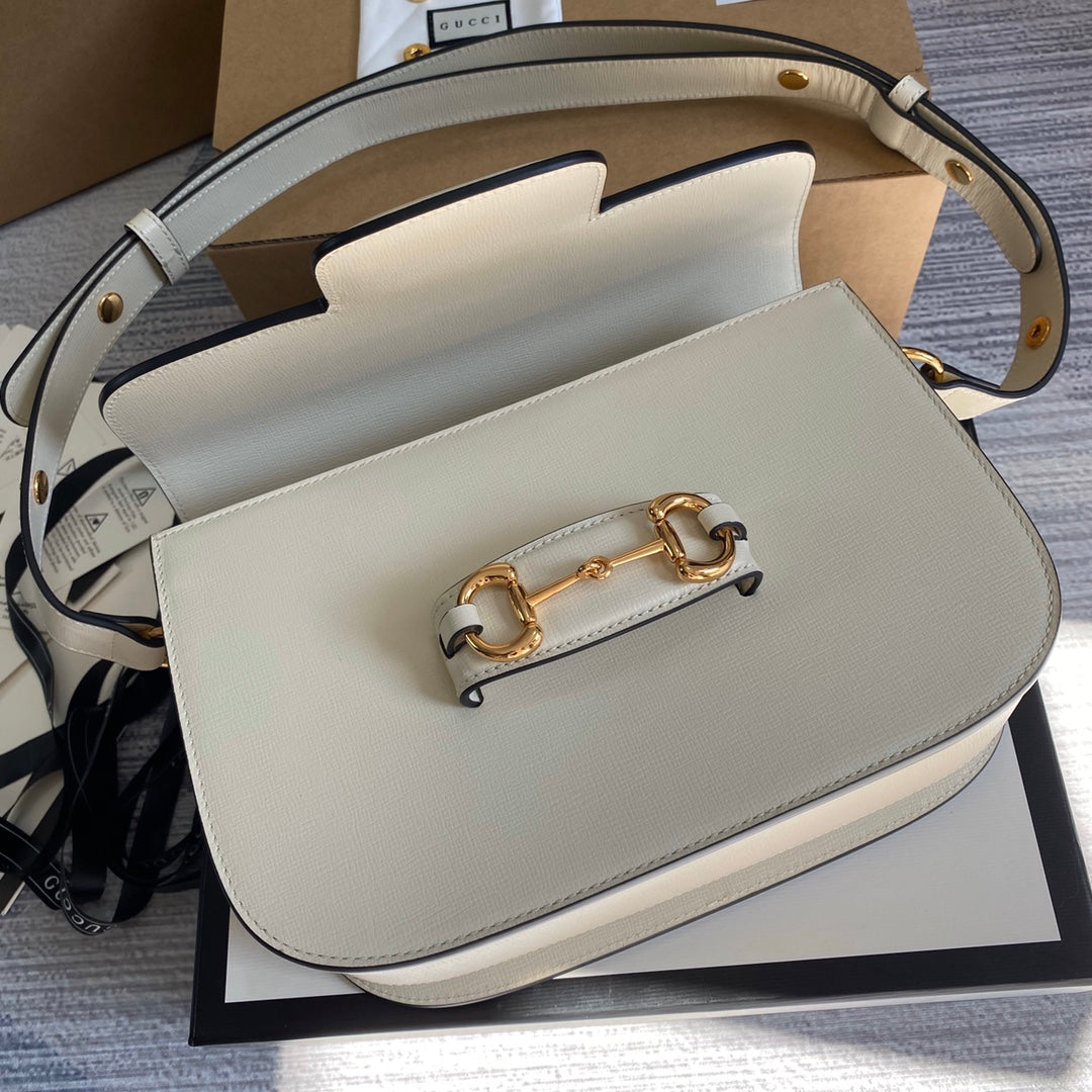 Gucci 602204 Horsebit 1955 shoulder bag Beige leather