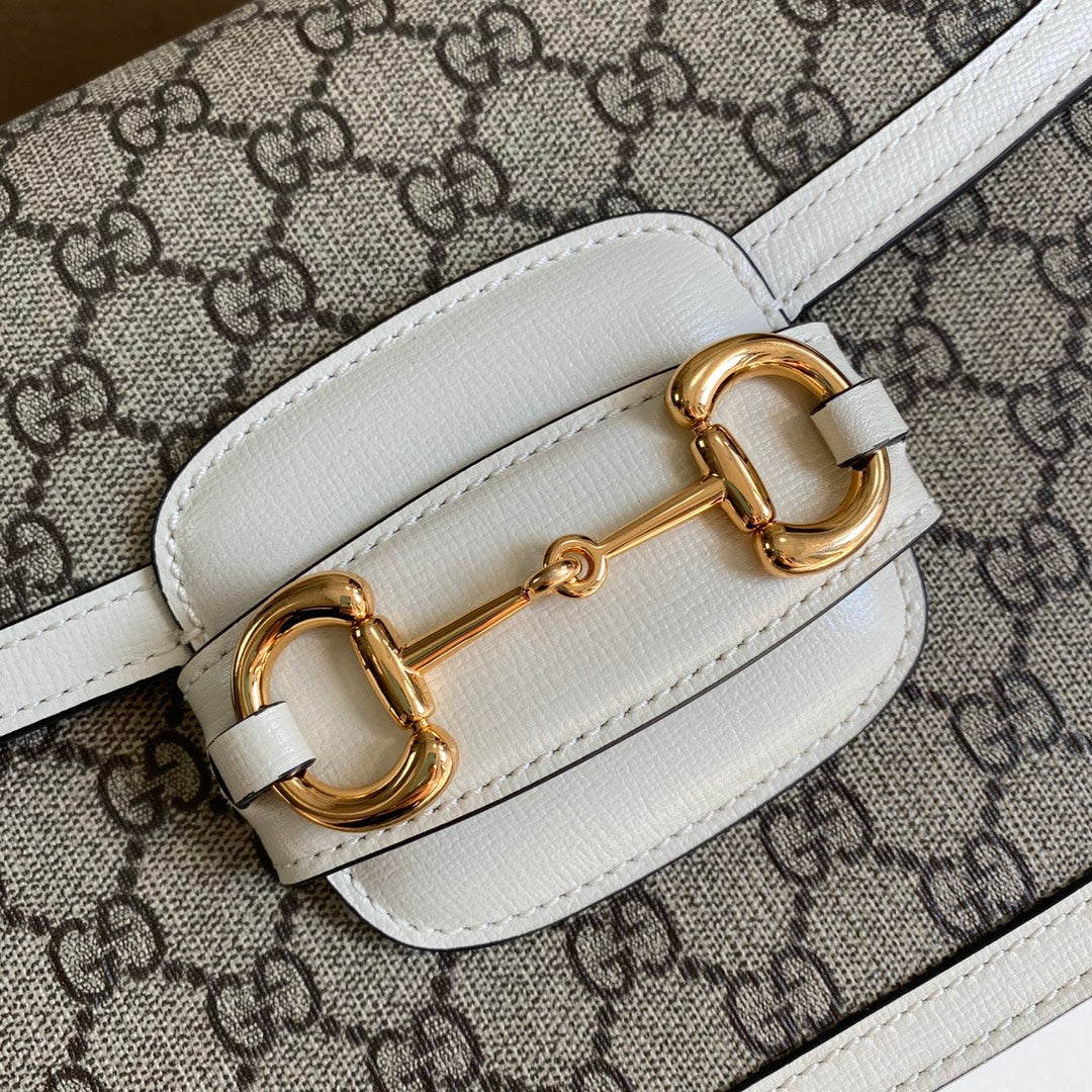 Gucci 602204 Horsebit 1955 shoulder bag Beige with white leather