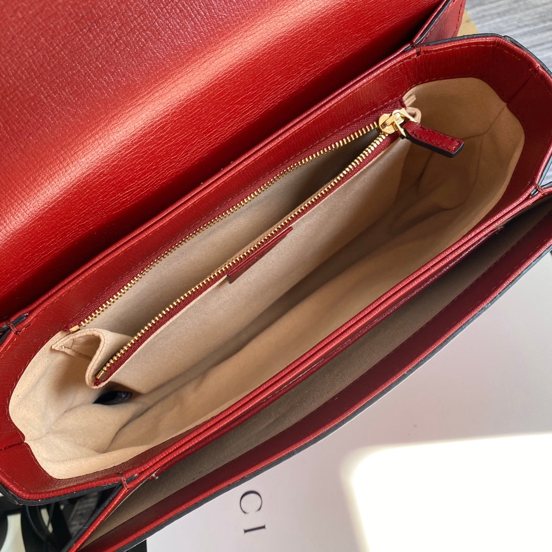 Gucci 602204 Horsebit 1955 shoulder bag Red leather