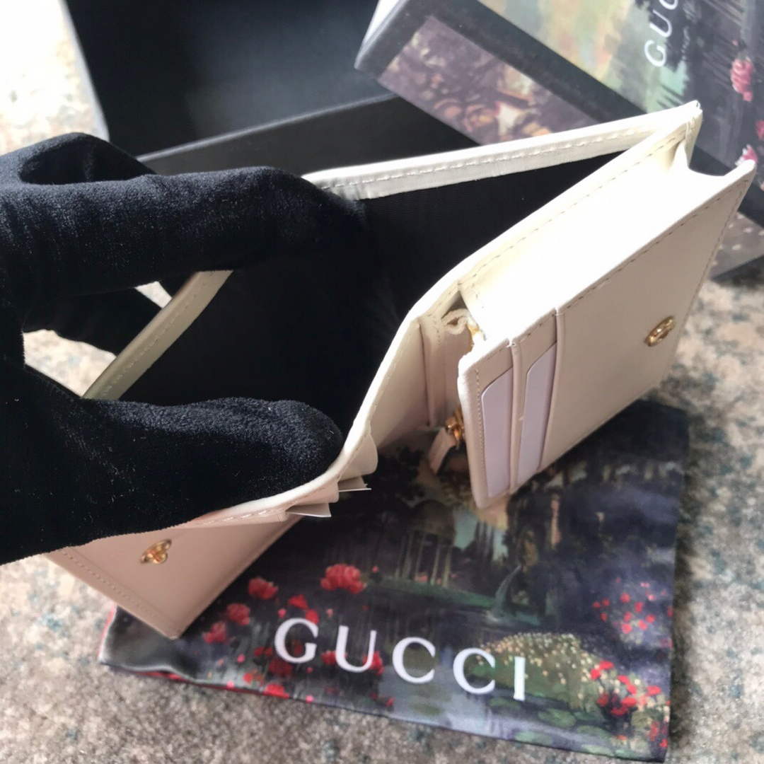 Gucci 621887 Horsebit 1955 card case wallet White leather