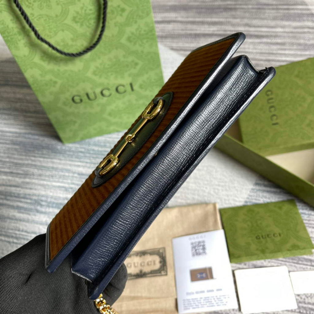Gucci ‎621892 Horsebit 1955 wallet with chain brown