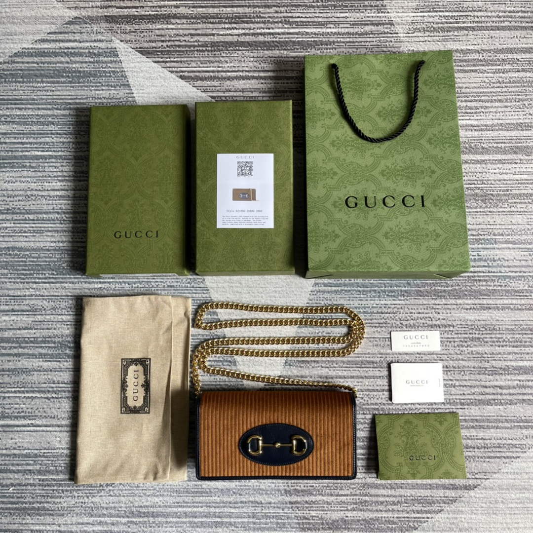 Gucci ‎621892 Horsebit 1955 wallet with chain brown