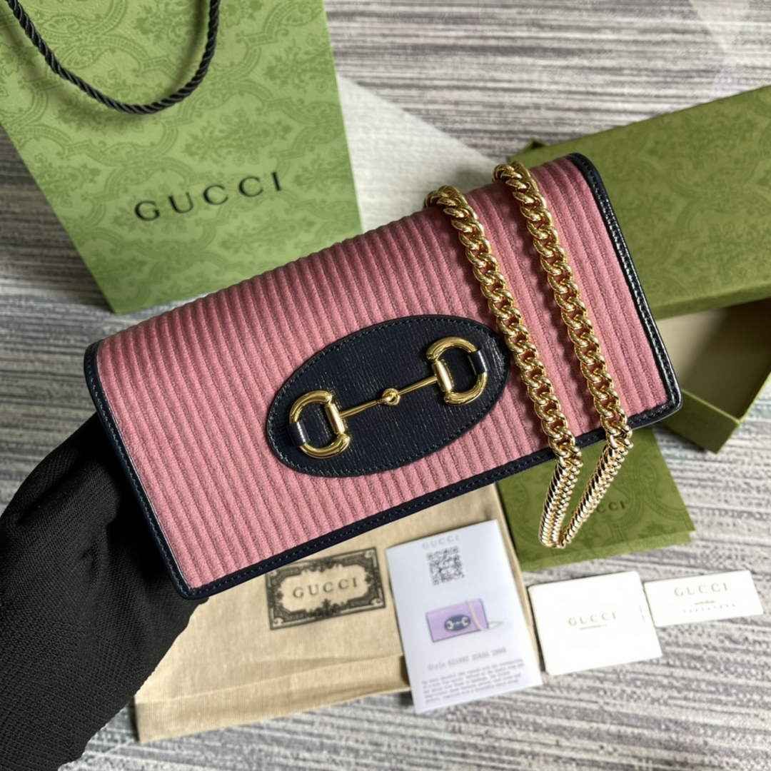Gucci ‎621892 Horsebit 1955 wallet with chain purple
