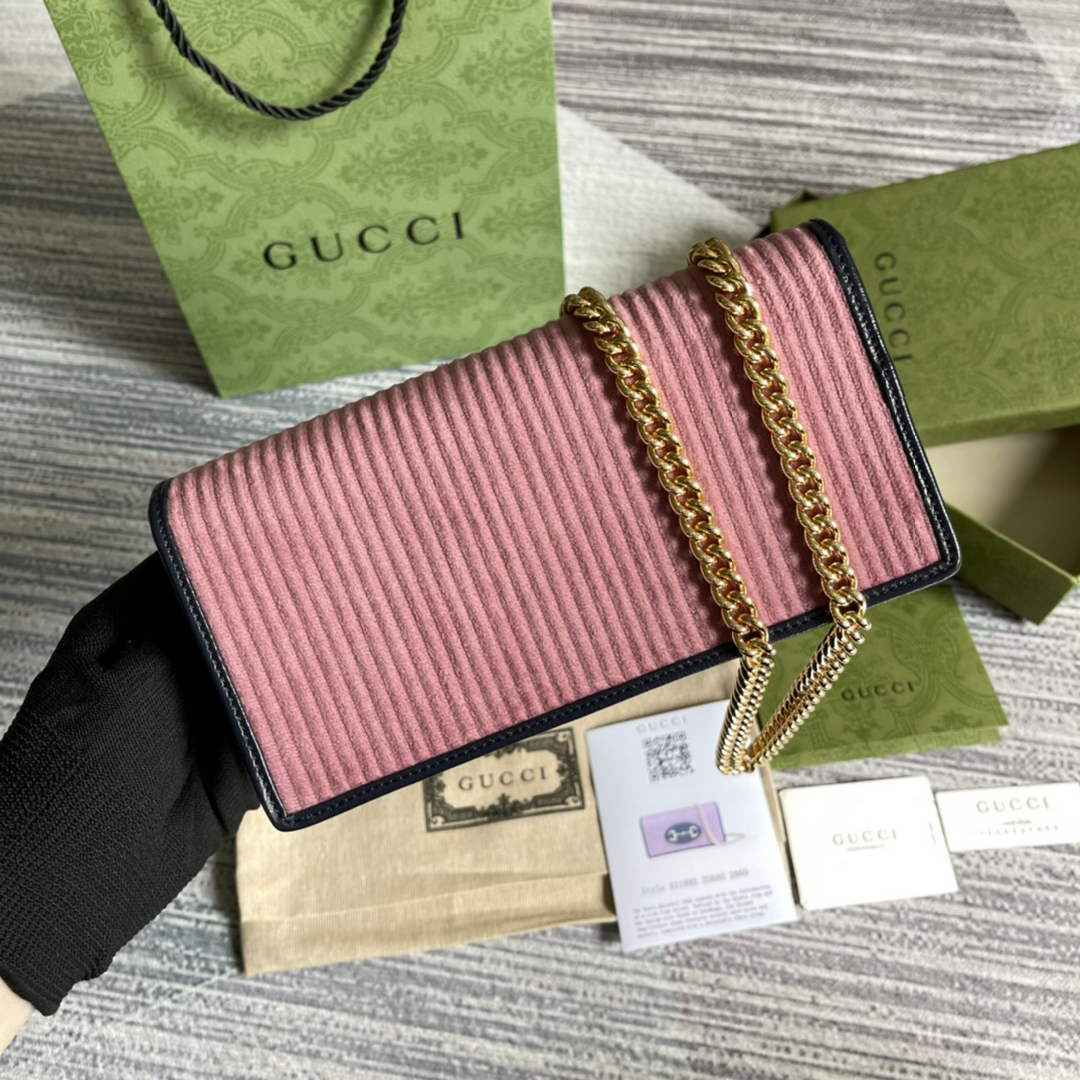 Gucci ‎621892 Horsebit 1955 wallet with chain purple