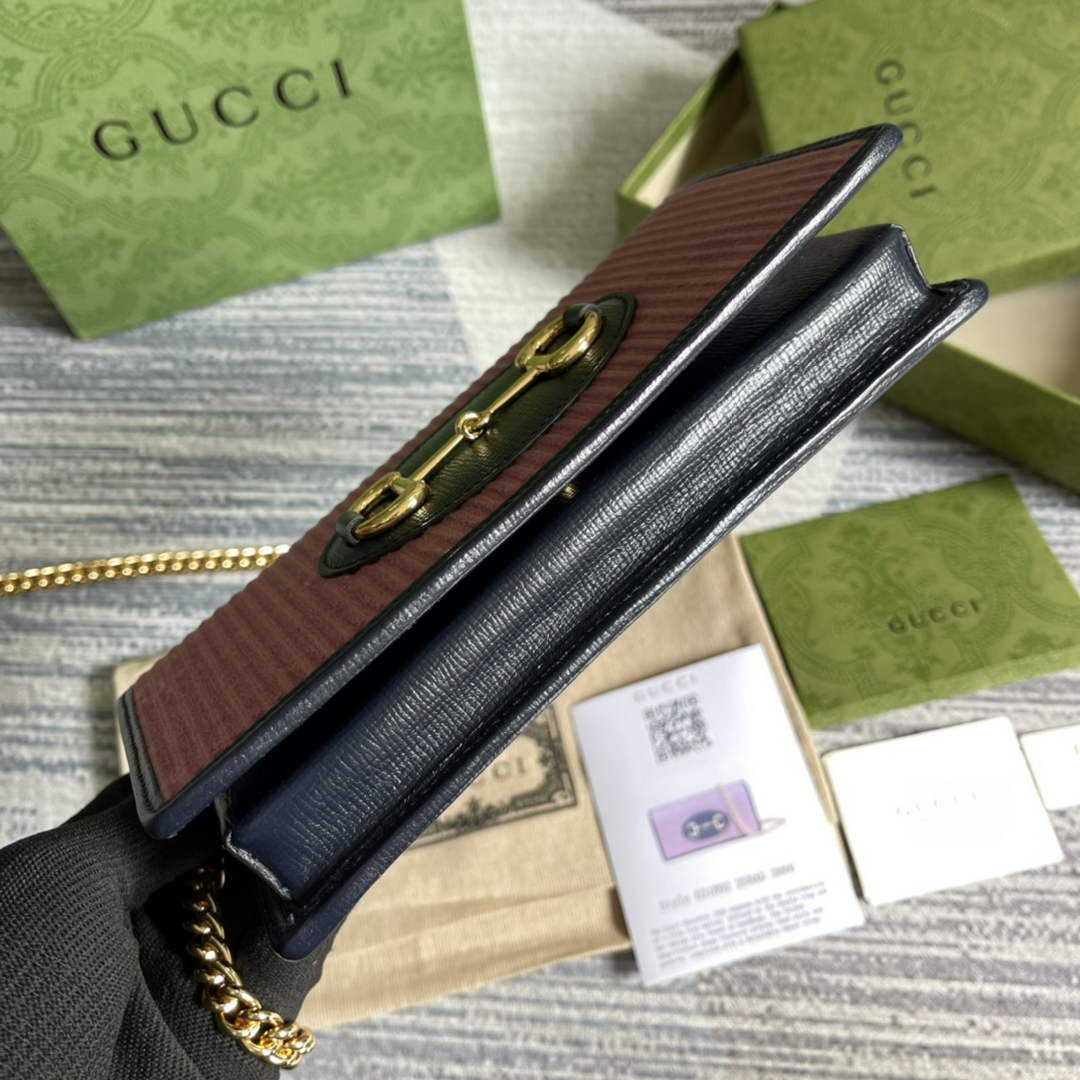 Gucci ‎621892 Horsebit 1955 wallet with chain purple