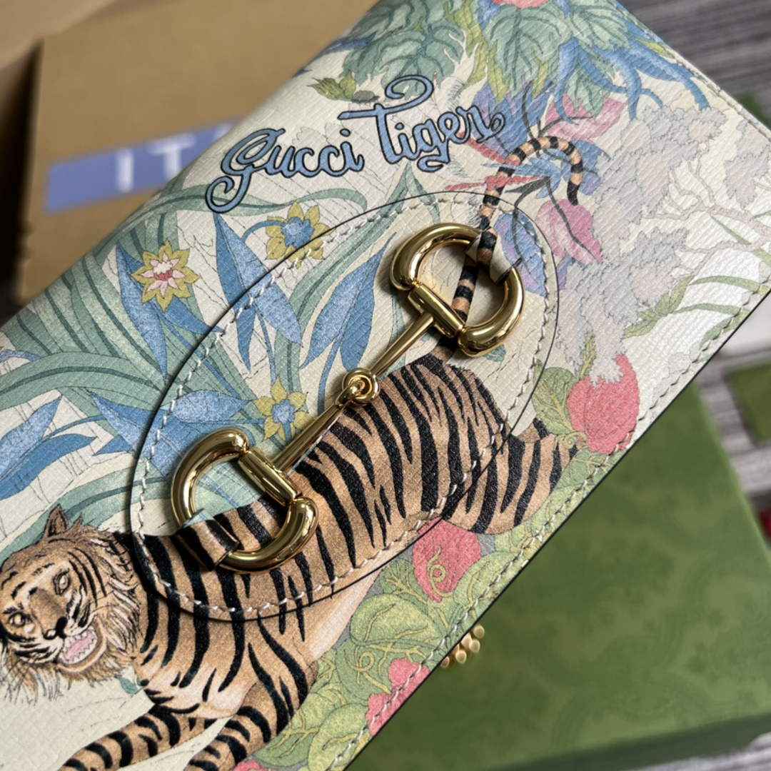 Gucci ‎621892 Horsebit 1955 wallet with chain tiger beige leather